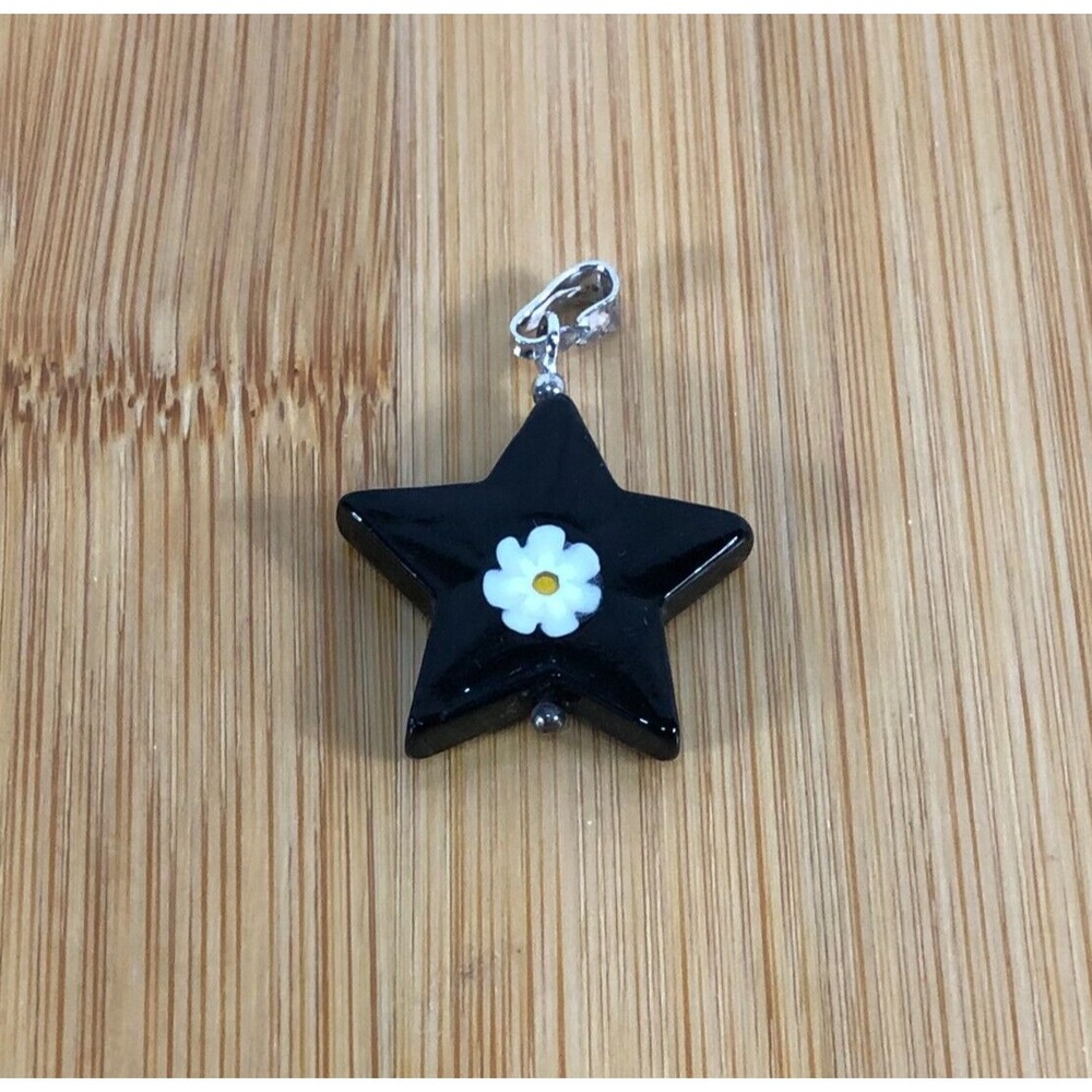 Vintage Sterling Silver 925 Murano Glass Star-Shaped Pendant Daisy Flower Charm